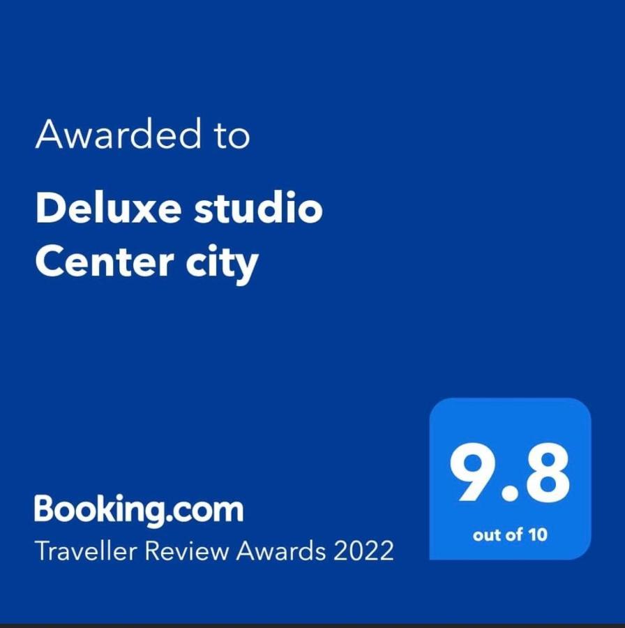Deluxe Studio Center City 瓦爾納 外观 照片